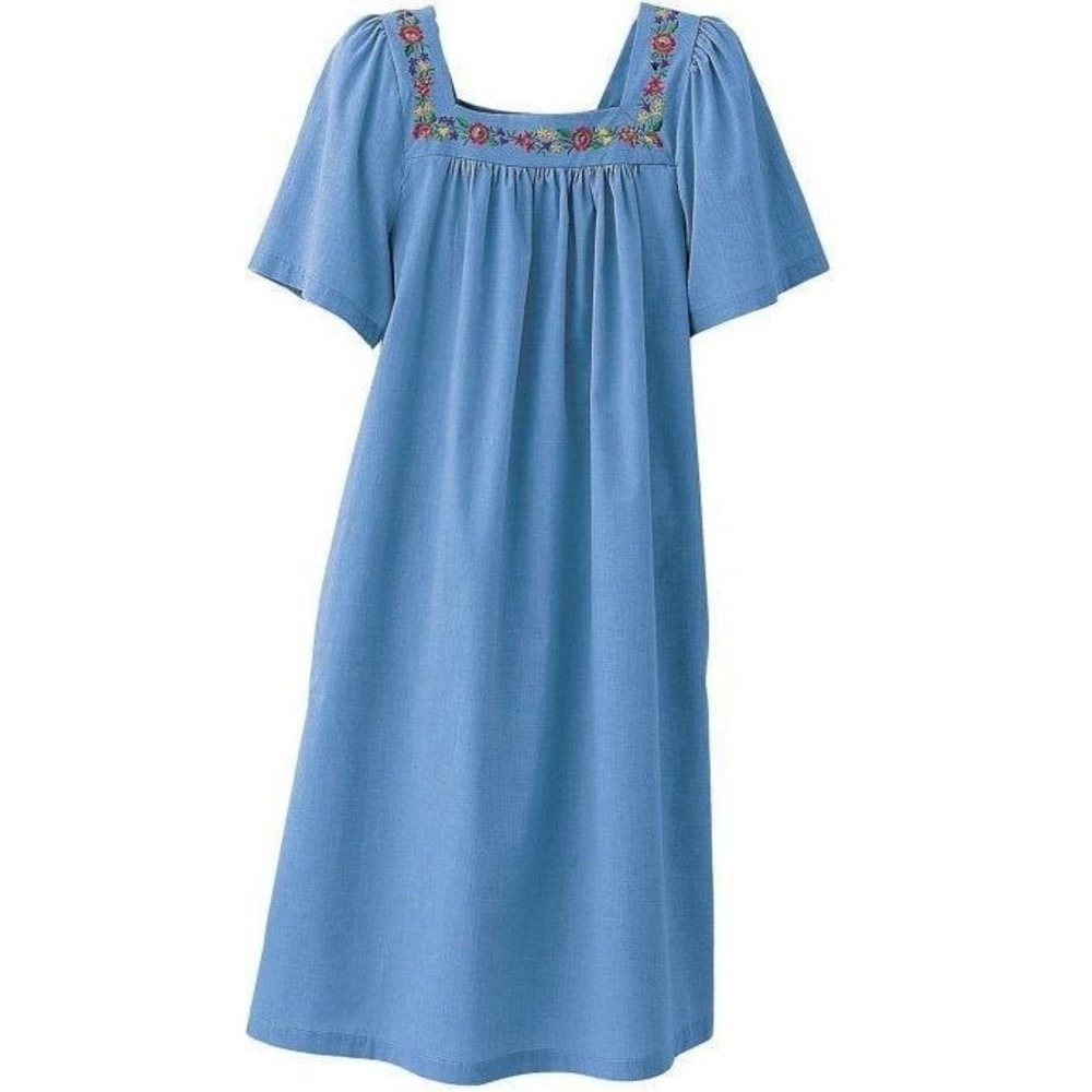 VTG National Women 2X Floral Embroidered Muumuu Lounge Blue Maxi Dress Pockets